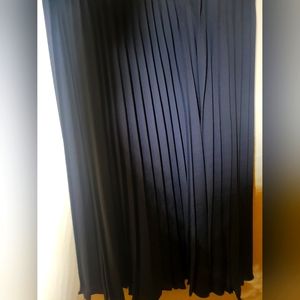 Express black pleated midi skirt